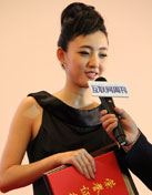 �ҕ����������